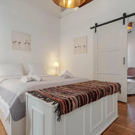 Cozy Corfiot House *