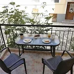 بيت للعطل Cozy Corfiot House