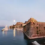 Cozy Corfiot House 別荘 コルフ島