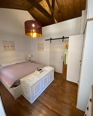 Cozy Corfiot House Дом отдыха *